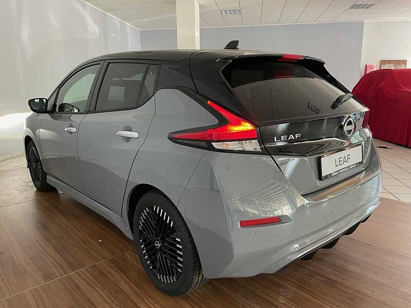 Nissan Leaf N-Connecta mit Winterpaket